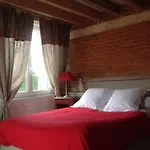Le Saint Aubin- Maison D Hotes Dans Ce Monastere Du 16 Siecle Amfreville-la-Campagne