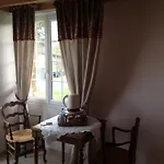 Gasthof Le Saint Aubin- Maison D Hotes Dans Ce Monastere Du 16 Siecle