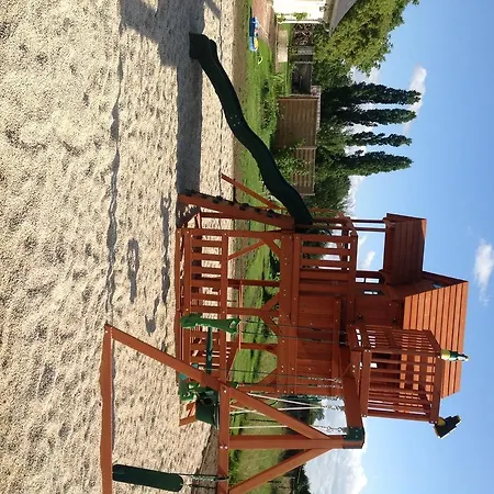 Pensjonat Le Saint Aubin- Maison D Hotes Dans Ce Monastere Du 16 Siecle 3*