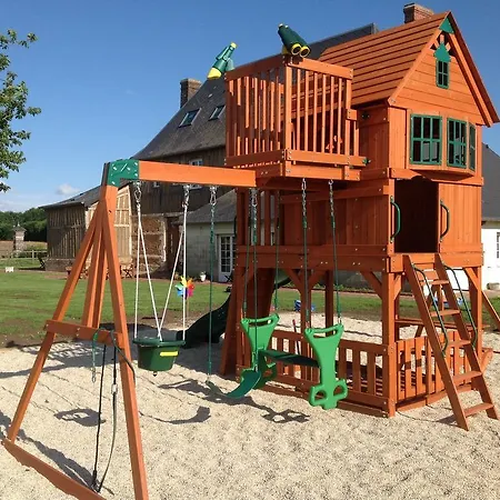 Le Saint Aubin- Maison D Hotes Dans Ce Monastere Du 16 Siecle Gasthof 3*