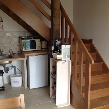 Guest house Le Saint Aubin- Maison D Hotes Dans Ce Monastere Du 16 Siecle Amfreville-la-Campagne