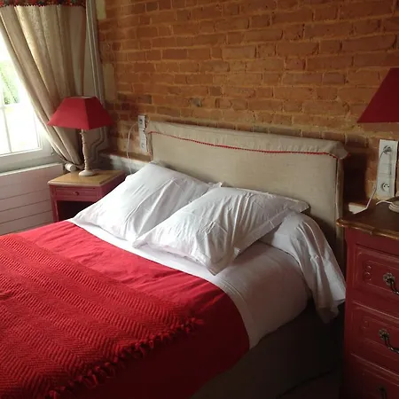 Le Saint Aubin- Maison D Hotes Dans Ce Monastere Du 16 Siecle Amfreville-la-Campagne