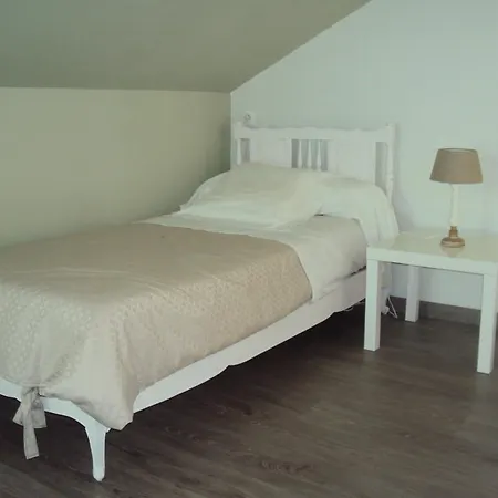 Guest house Le Saint Aubin- Maison D Hotes Dans Ce Monastere Du 16 Siecle 3*