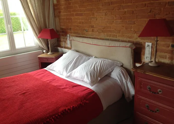 Le Saint Aubin- Maison D Hotes Dans Ce Monastere Du 16 Siecle Amfreville-la-Campagne