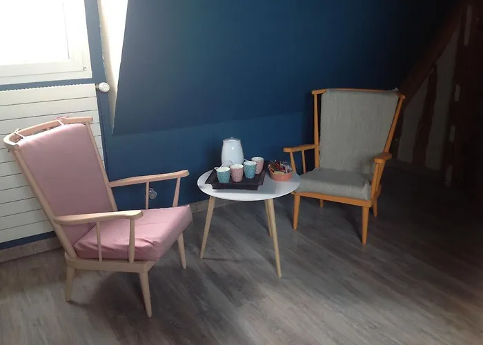 Guest house Le Saint Aubin- Maison D Hotes Dans Ce Monastere Du 16 Siecle